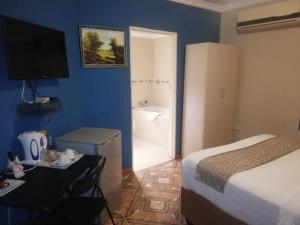 Photo de la galerie de l'établissement The Tamek Palace Hotel, à Palatswe