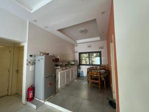 Nhà bếp/bếp nhỏ tại Villa Hortensia F4 RDC +6 ảnh