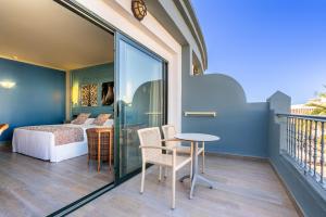 Balkón alebo terasa v ubytovaní Adrián Hoteles Colón Guanahaní Adultos Only