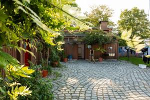 Jardín al aire libre en THE TENT - Youth Only - Buchung leider nur bis 30 Jahre möglich!
