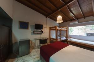 Postel nebo postele na pokoji v ubytování Living Hotel + 37 fotografií