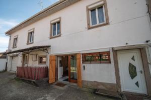 Bangunan di mana terletaknya apartmen