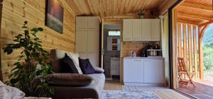 Kuchyňa alebo kuchynka v ubytovaní Réteskert vendégház és apartman