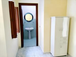 Koupelna v ubytování 3 bedrooms house at Formicola