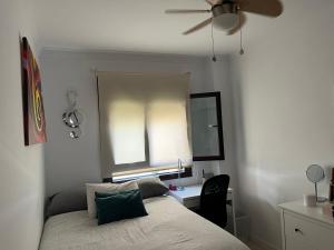 Katil atau katil-katil dalam bilik di Apartamento Saramar