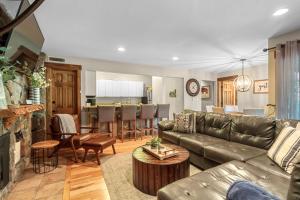 Gallery image of Flying Dutchman 1154 by Great Western Lodging in Keystone +18 photos