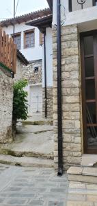 Budova, kde se apartmán nachází + 12 fotografií