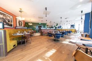 Ресторан / где поесть в Holiday Inn Blackpool by IHG