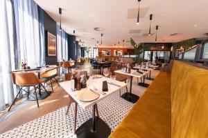 Ресторан / где поесть в Holiday Inn Blackpool by IHG
