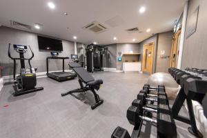 Фитнес-центр и/или тренажеры в Holiday Inn Blackpool by IHG