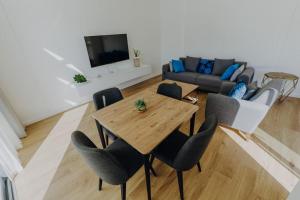 Fotografie z fotogalerie ubytování Modern Suite Beachfront Getaway v destinaci Famagusta