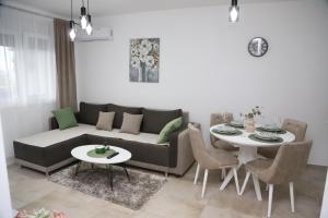 Ruang duduk di Apartman MIRJANA