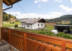 Nespecifikovaný výhled na hory nebo výhled na hory při pohledu z apartmánu