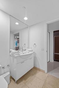 Ванна кімната в Studio in Miami Brickell Business District ICON Residences