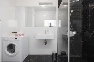 Kúpeľňa v ubytovaní Sarmacka 25 studio 1 close to Medicover and Paley
