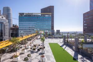 Cảnh Los Angeles hoặc tầm nhìn thành phố từ căn hộ