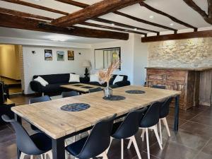 Posezení v ubytování Le gîte du besson Cassagne