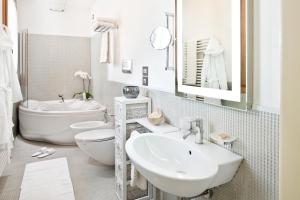 Kúpeľňa v ubytovaní Al Tezzon Hotel