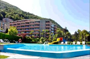 Imagen de la galería de Holiday On The Lake Lugano 6, en Bissone