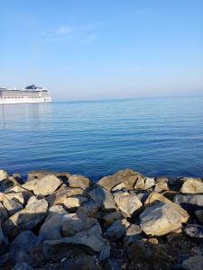 Photo de la galerie de l'établissement LAVİNYA PENSİON, à Kusadası 27 autres photos