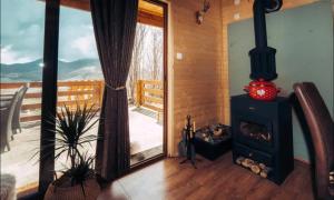 Φωτογραφία από το άλμπουμ του Off-grid house Majstori σε Cetinje