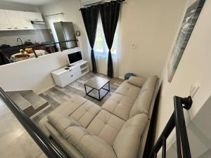 Кухня или мини-кухня в Apartments Branko
