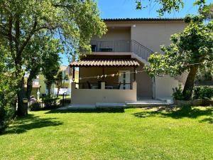 Сад в Apartments Branko