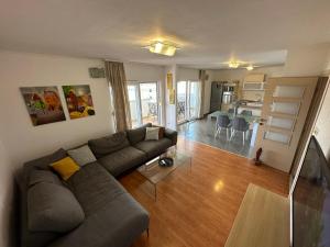 Kuchyň nebo kuchyňský kout v ubytování Apartment Mika 3