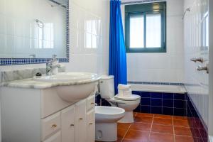 Łazienka w obiekcie Casas Rurales Pericón