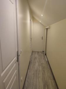 Φωτογραφία από το άλμπουμ του Room to share in a house close to the Olympic Games (Possibility for you to rent the whole house if you prefer) σε Garges-les-Gonesse