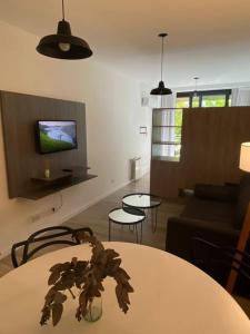 TV/trung tâm giải trí tại Hermoso Studio en Palermo Soho