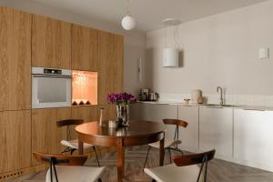 Kuchyňa alebo kuchynka v ubytovaní Sage Apartment