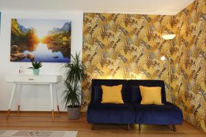 Galeriebild der Unterkunft RELAX - PETROL mit Pool und Sauna in Scheidegg