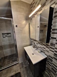 Bagno di Luxury suite with sea and Olympus view