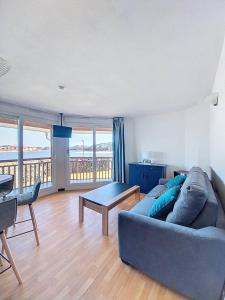 Gallery image of V-Marin 01-Vieux Boucau Appartement 4 personnes dans résidence avec piscine avec vue sur lac marin in Vieux-Boucau-les-Bains