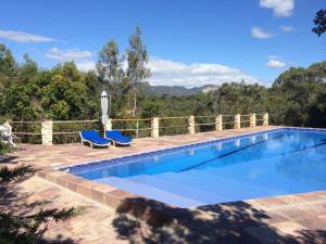 A piscina localizada em Castelar da Alvorada ou nos arredores