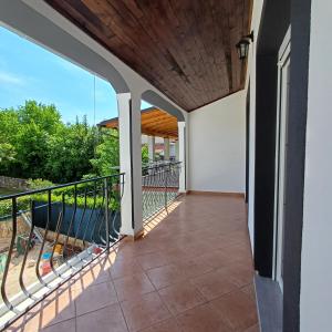 A balcony or terrace at Apartmani Mirko Rovinj