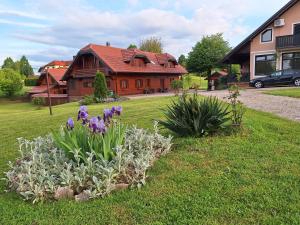 Κήπος έξω από το Guest Accommodation Marko Kesić