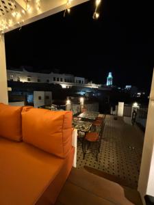 Ein Sitzbereich in der Unterkunft DAR SOHAN Kasbah vue mer