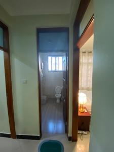 Koupelna v ubytování maasaifari Cozy 2 + 4 fotografie