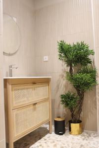 Φωτογραφία από το άλμπουμ του Loveroom Japon avec balnéothérapie στην Τουλόν