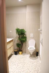 Φωτογραφία από το άλμπουμ του Loveroom Japon avec balnéothérapie στην Τουλόν