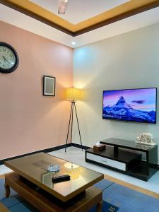 Gallery image of OWN IT - 2 bedroom apartment ORANGE in Islamabad