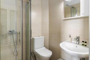 Gambar di galeri bagi ilios apartment downtown sea view di Skála Kefalonias