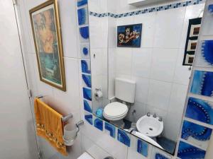 Ванная комната в Apart Pueyrredón