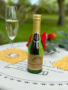 Ποτά στο Kleine Sundpfote