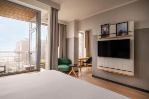 TV a/nebo společenská místnost v ubytování Sopot Marriott Resort & Spa