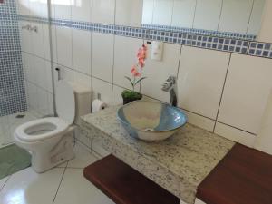 Et badeværelse på Pousada Antigo Caminho Do Ouro + 85 billeder