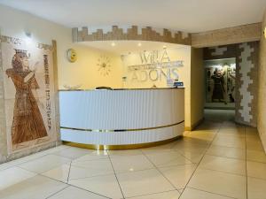 Lobby alebo recepcia v ubytovaní Willa Adonis