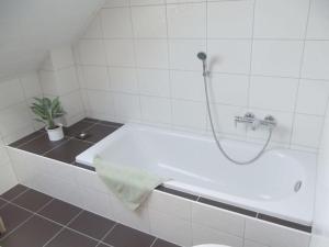 Et badeværelse på Sommerhus Funen Comfortable holiday residence